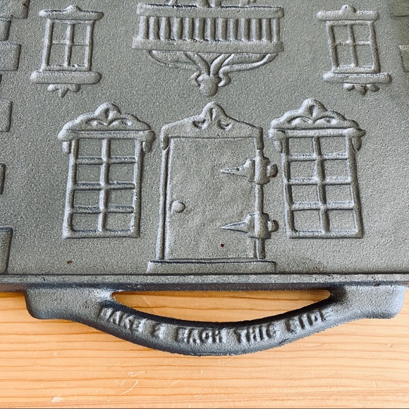 Vintage Kitchen Vintage John Wright Cast Iron Gingerbread House